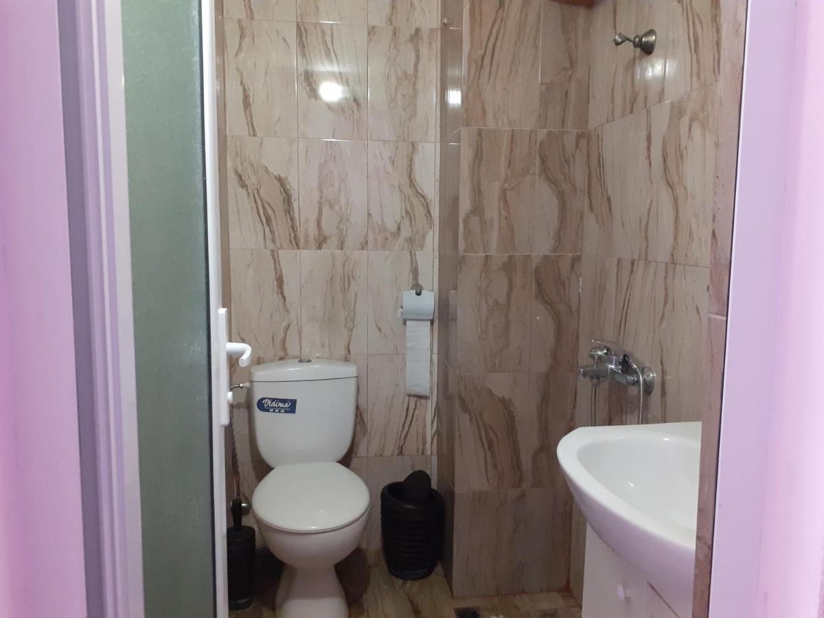 Guest House Edelvais Dve Mogili Экстерьер фото