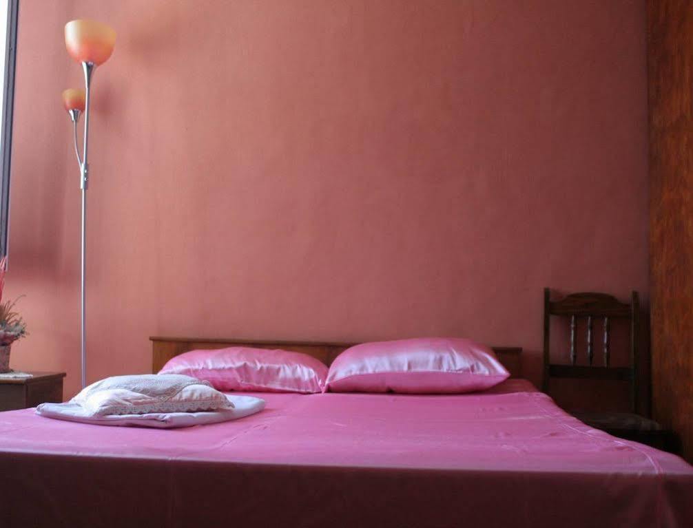 Guest House Edelvais Dve Mogili Экстерьер фото