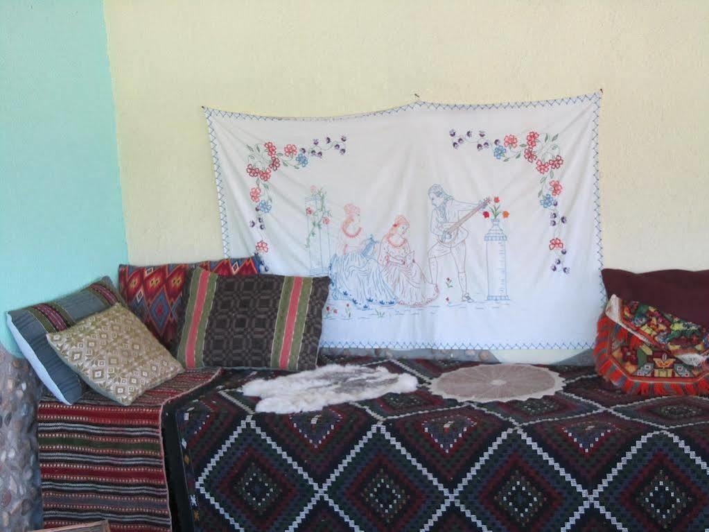 Guest House Edelvais Dve Mogili Экстерьер фото